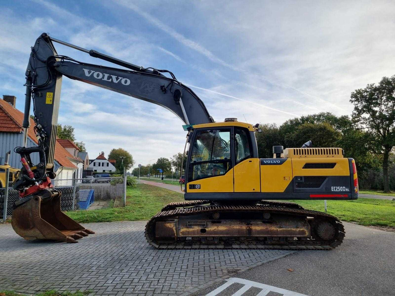 VOLVO EC250DNL - Crawler excavator: picture 2 VOLVO EC250DNL - Crawler excavator: picture 2