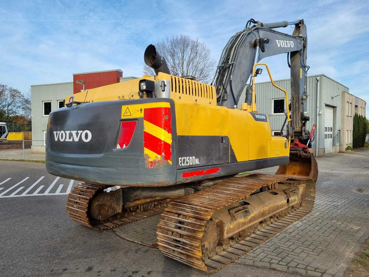 VOLVO EC250DNL - Crawler excavator: picture 3 VOLVO EC250DNL - Crawler excavator: picture 3