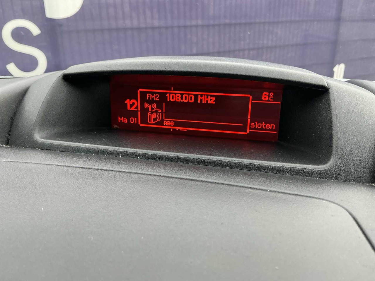 Van 2016 - PEUGEOT - PARTNER - 122 1.6 BLUEHDI L1XR - COMMERCIAL VEHICLE: picture 10 Van 2016 - PEUGEOT - PARTNER - 122 1.6 BLUEHDI L1XR - COMMERCIAL VEHICLE: picture 10