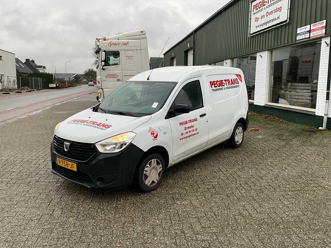 2017 DACIA DOKKER 1.5DCI 75 BASIC COMMERCIAL VEHICLE - Van: picture 1 2017 DACIA DOKKER 1.5DCI 75 BASIC COMMERCIAL VEHICLE - Van: picture 1