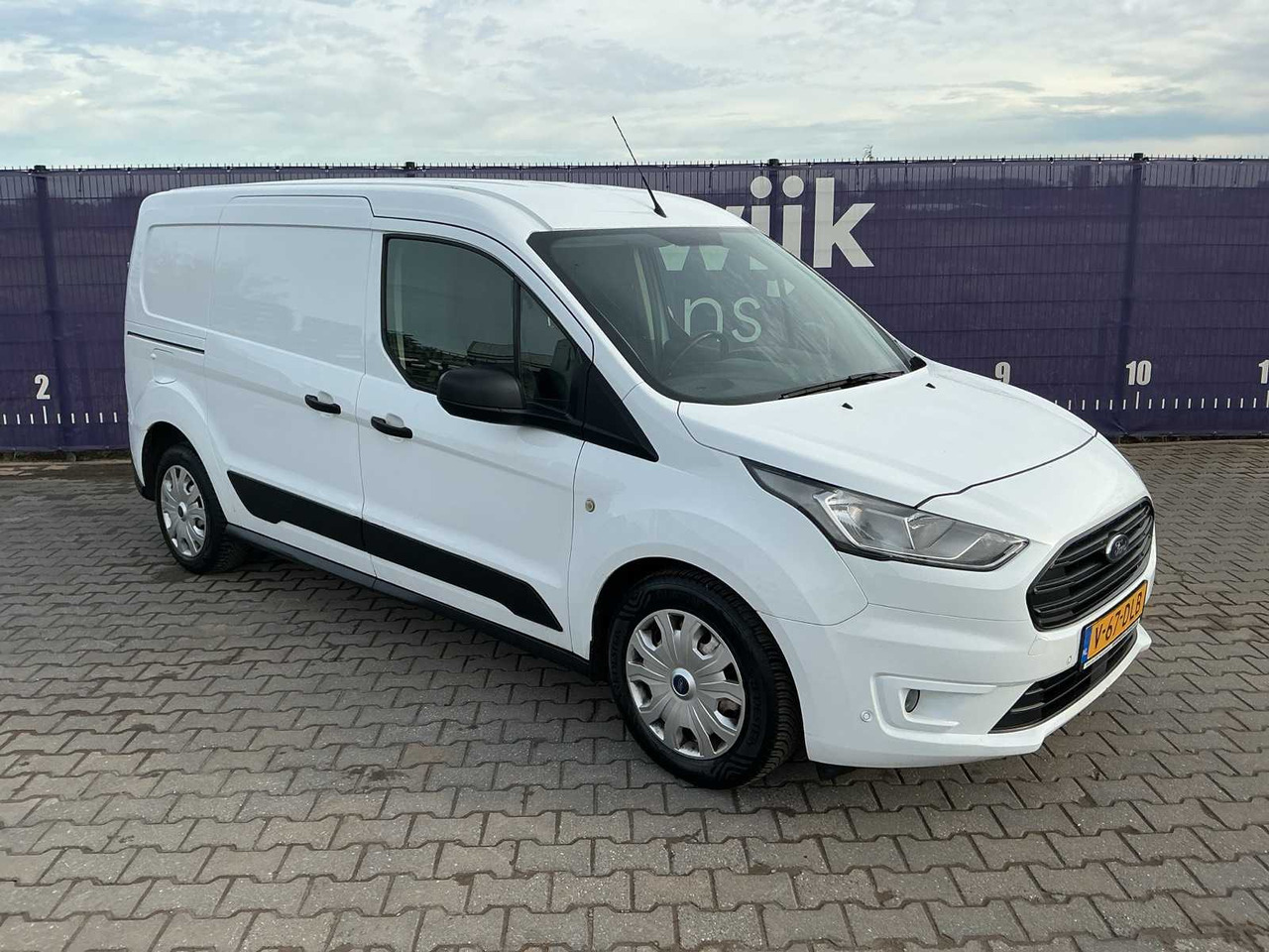 2019 - FORD - TRANSIT CONNECT - 1.5 ECOBLUE L2 TREND - COMMERCIAL VEHICLE - Van: picture 2 2019 - FORD - TRANSIT CONNECT - 1.5 ECOBLUE L2 TREND - COMMERCIAL VEHICLE - Van: picture 2