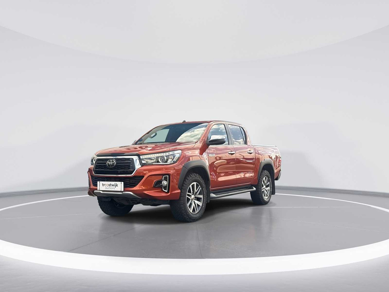 TOYOTA HILUX 2.4 D-4D-F DC EXECUTIVE VAN | V-288-XL - Van: picture 4 TOYOTA HILUX 2.4 D-4D-F DC EXECUTIVE VAN | V-288-XL - Van: picture 4