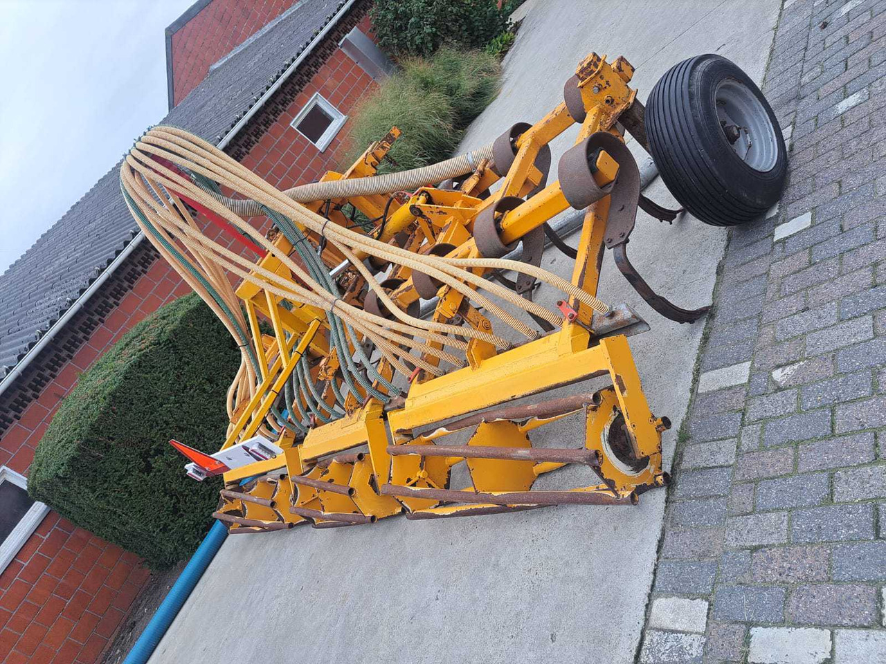 Veenhuis - Cultivator: picture 2 Veenhuis - Cultivator: picture 2