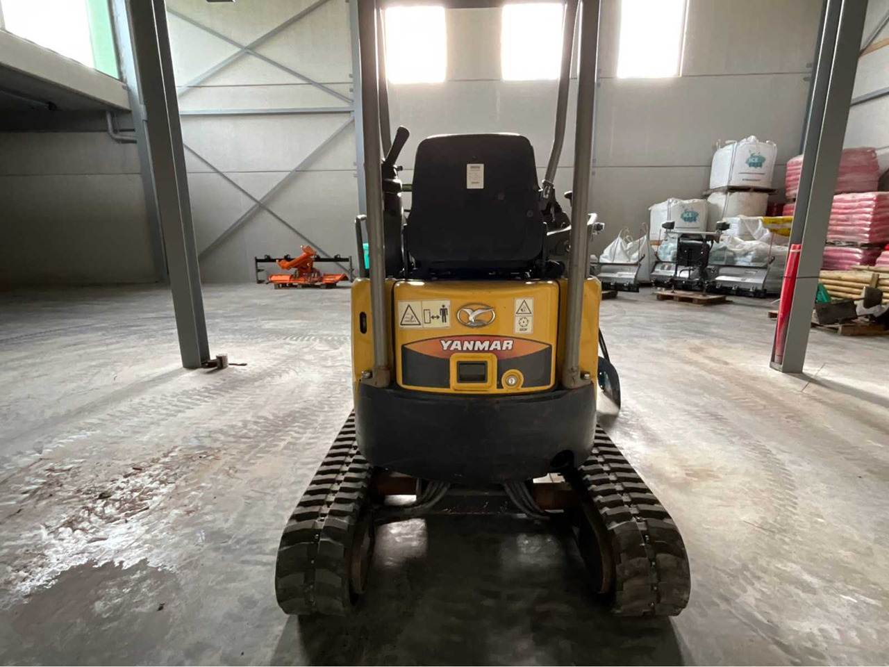 Yanmar VIO17 - Mini excavator: picture 5 Yanmar VIO17 - Mini excavator: picture 5
