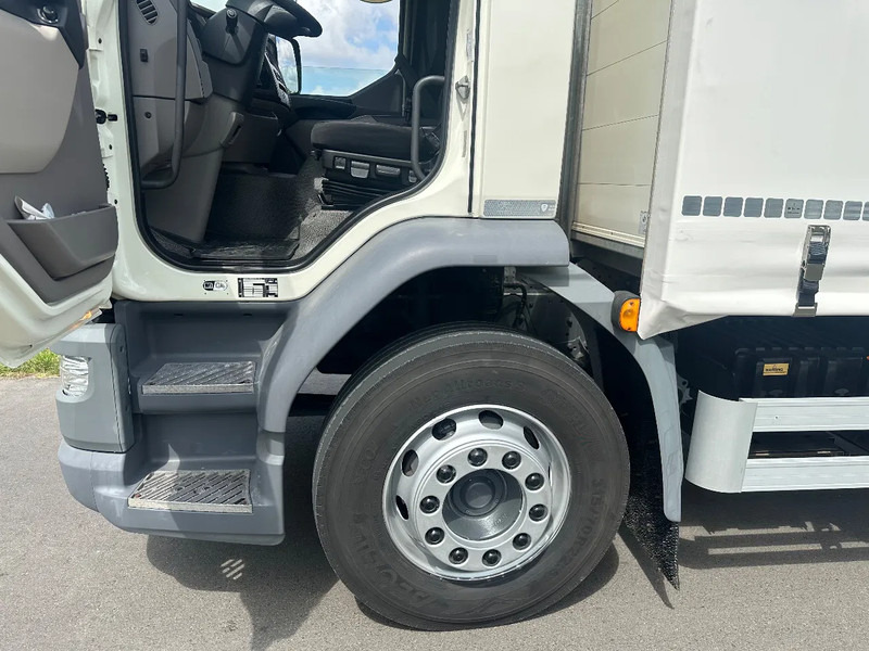 DAF CF 320 LF320.18 EURO6. SchuifzeilBakwagen met Laadklep. in TOPSTAAT! - Curtainsider truck: picture 5 DAF CF 320 LF320.18 EURO6. SchuifzeilBakwagen met Laadklep. in TOPSTAAT! - Curtainsider truck: picture 5