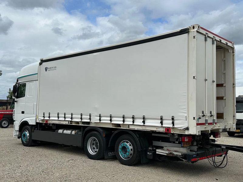 DAF XF 480 - Curtainsider truck: picture 3 DAF XF 480 - Curtainsider truck: picture 3