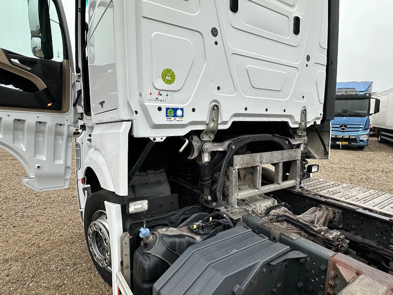 Lease a Mercedes-Benz Actros ACTROS 2642 LL EURO6. 2018. BDF. Chassic cabine. Mercedes-Benz Actros ACTROS 2642 LL EURO6. 2018. BDF. Chassic cabine.: picture 13 Lease a Mercedes-Benz Actros ACTROS 2642 LL EURO6. 2018. BDF. Chassic cabine. Mercedes-Benz Actros ACTROS 2642 LL EURO6. 2018. BDF. Chassic cabine.: picture 13
