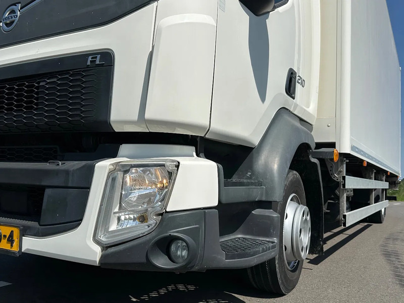 Box truck Volvo FL 210.12 EURO6: picture 8