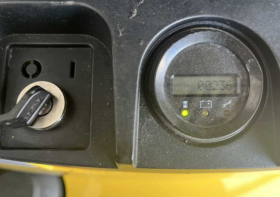 Hyster S 1.0 E - Stacker: picture 3 Hyster S 1.0 E - Stacker: picture 3