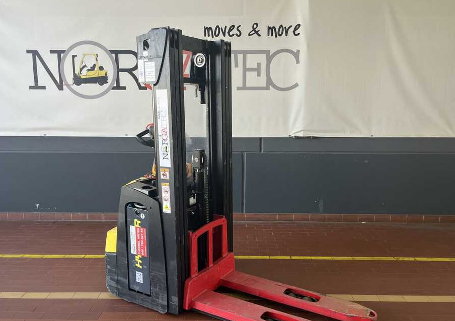 Hyster S1.4 - Stacker: picture 1 Hyster S1.4 - Stacker: picture 1