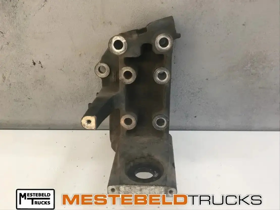 DAF CF 75 Bumpersteun rechts - Frame/ Chassis for Truck: picture 1 DAF CF 75 Bumpersteun rechts - Frame/ Chassis for Truck: picture 1