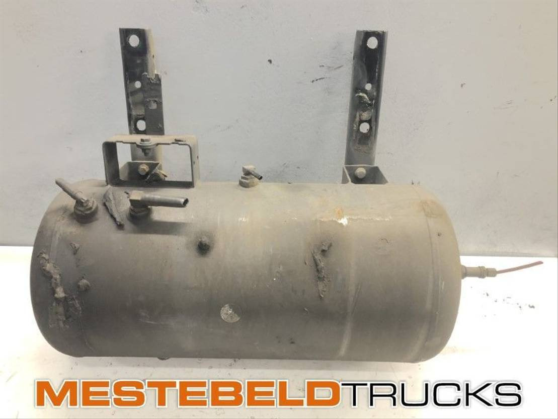 DAF Luchtketel - Expansion tank for Truck: picture 1 DAF Luchtketel - Expansion tank for Truck: picture 1