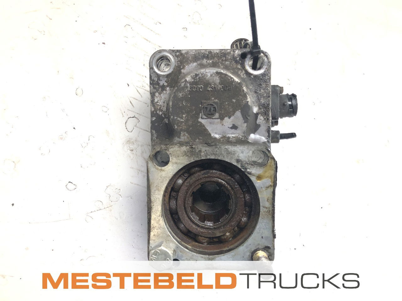 DAF PTO ZF 16S181 - Hydraulics for Truck: picture 1 DAF PTO ZF 16S181 - Hydraulics for Truck: picture 1
