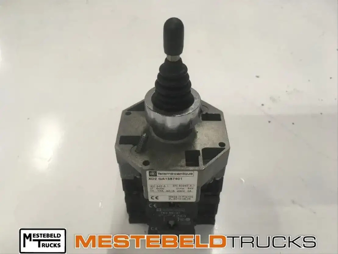Diversen Joystick Laadklep - Electrical system for Truck: picture 1 Diversen Joystick Laadklep - Electrical system for Truck: picture 1
