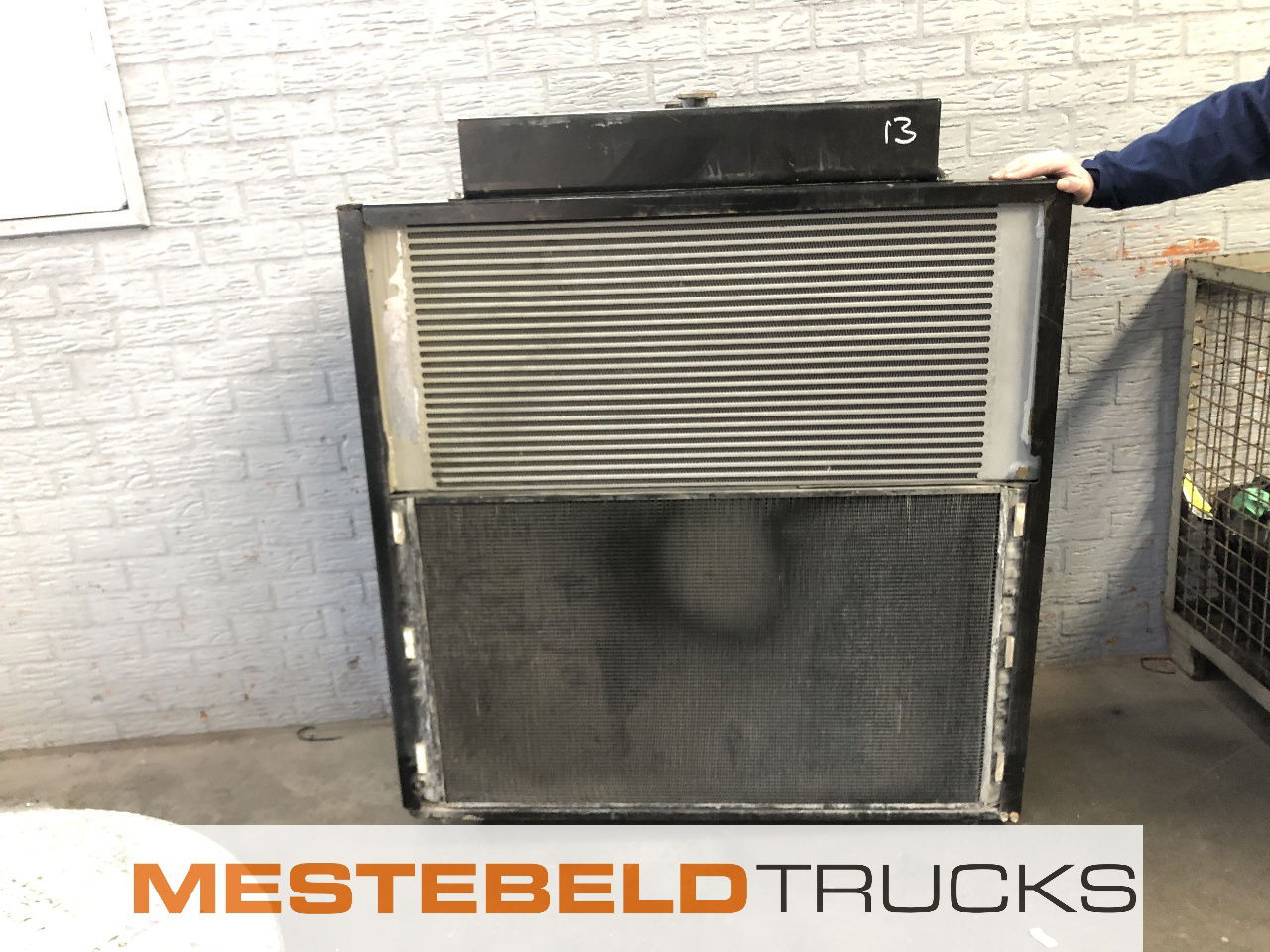 Diversen Radiateur met intercooler - Radiator for Truck: picture 1 Diversen Radiateur met intercooler - Radiator for Truck: picture 1