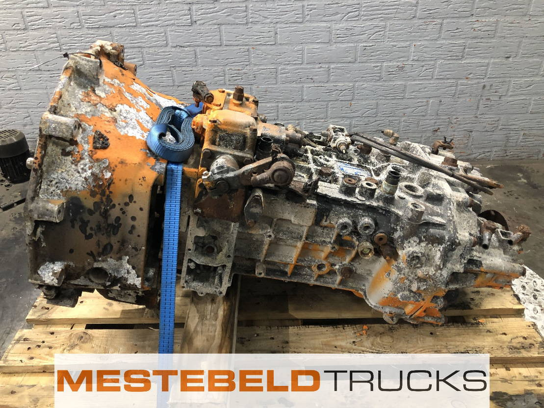 Iveco 200830013 - Gearbox and parts for Truck: picture 1 Iveco 200830013 - Gearbox and parts for Truck: picture 1