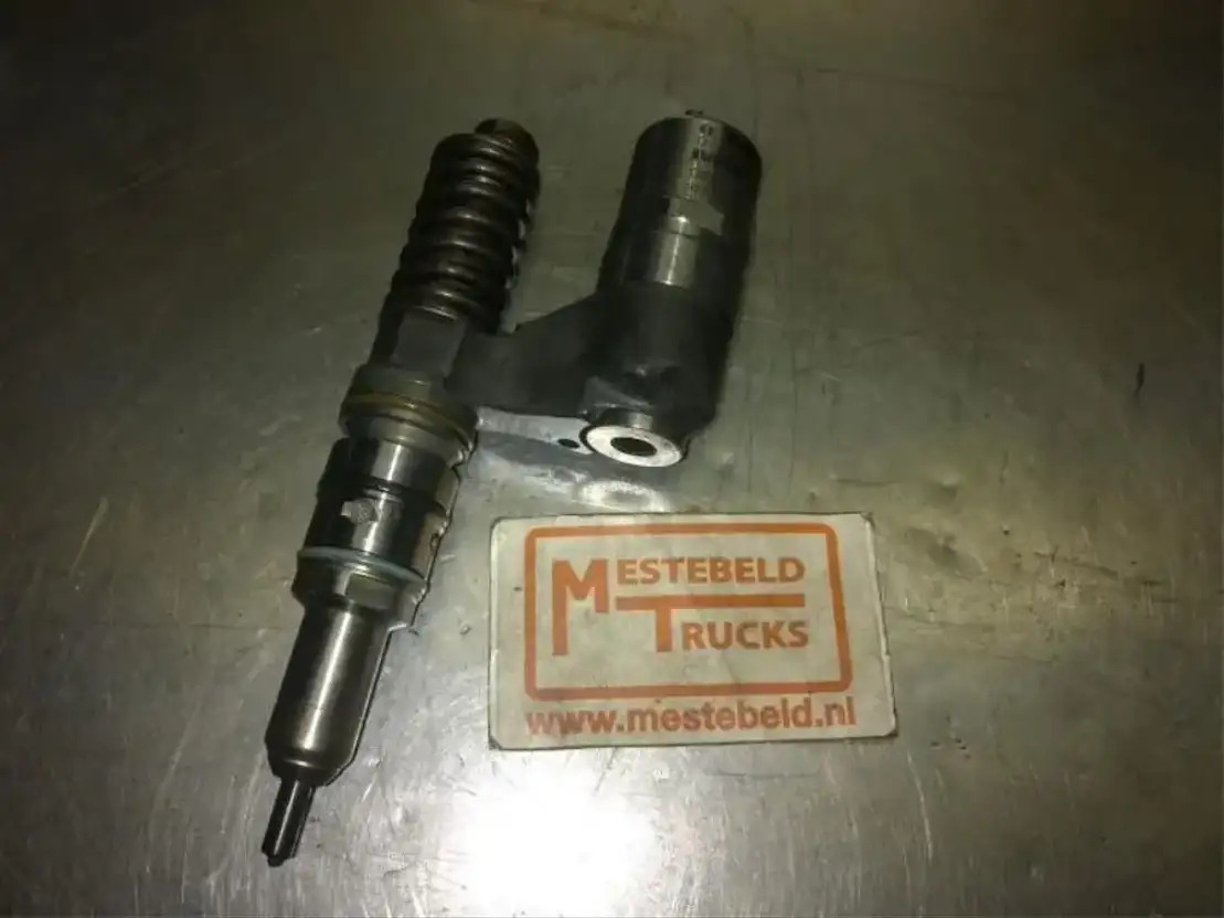 Iveco Pompverstuiver Stralis - Injector for Truck: picture 1 Iveco Pompverstuiver Stralis - Injector for Truck: picture 1