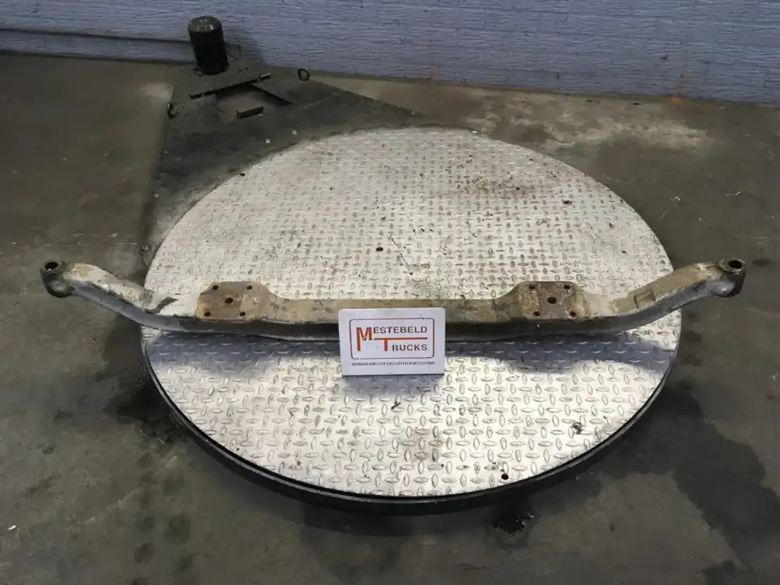 Iveco Vooraslichaam - Front axle for Truck: picture 1 Iveco Vooraslichaam - Front axle for Truck: picture 1