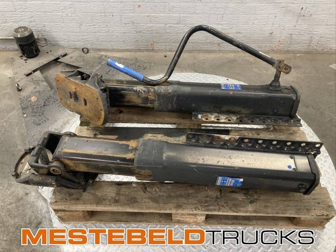 JOST Steunpootset - Frame/ Chassis for Truck: picture 1 JOST Steunpootset - Frame/ Chassis for Truck: picture 1