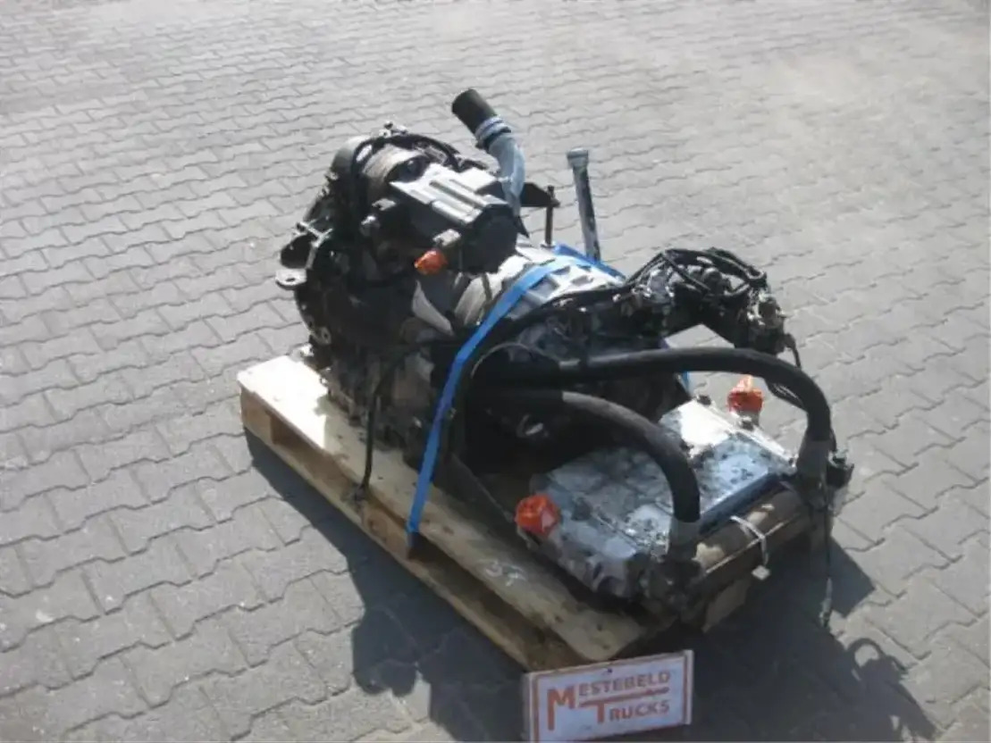 MAN 6 HP 600 - Gearbox and parts for Truck: picture 1 MAN 6 HP 600 - Gearbox and parts for Truck: picture 1