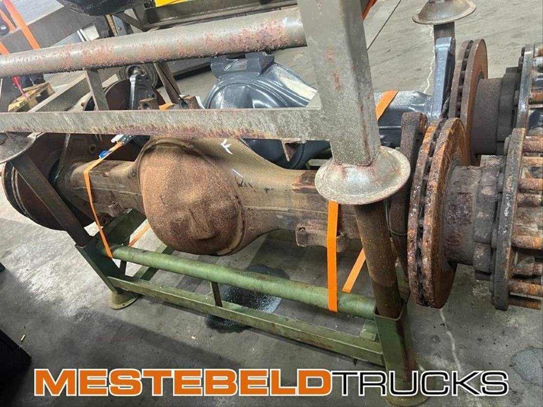 MAN Achterasbanjo HY 1133 10 gaats  - Rear axle for Truck: picture 2 MAN Achterasbanjo HY 1133 10 gaats  - Rear axle for Truck: picture 2