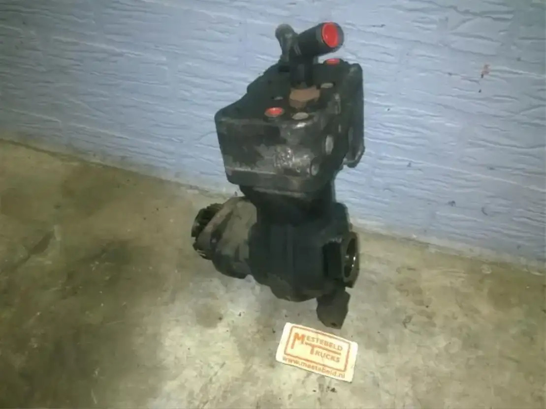 MAN Compressor TGL - Engine and parts for Truck: picture 1 MAN Compressor TGL - Engine and parts for Truck: picture 1