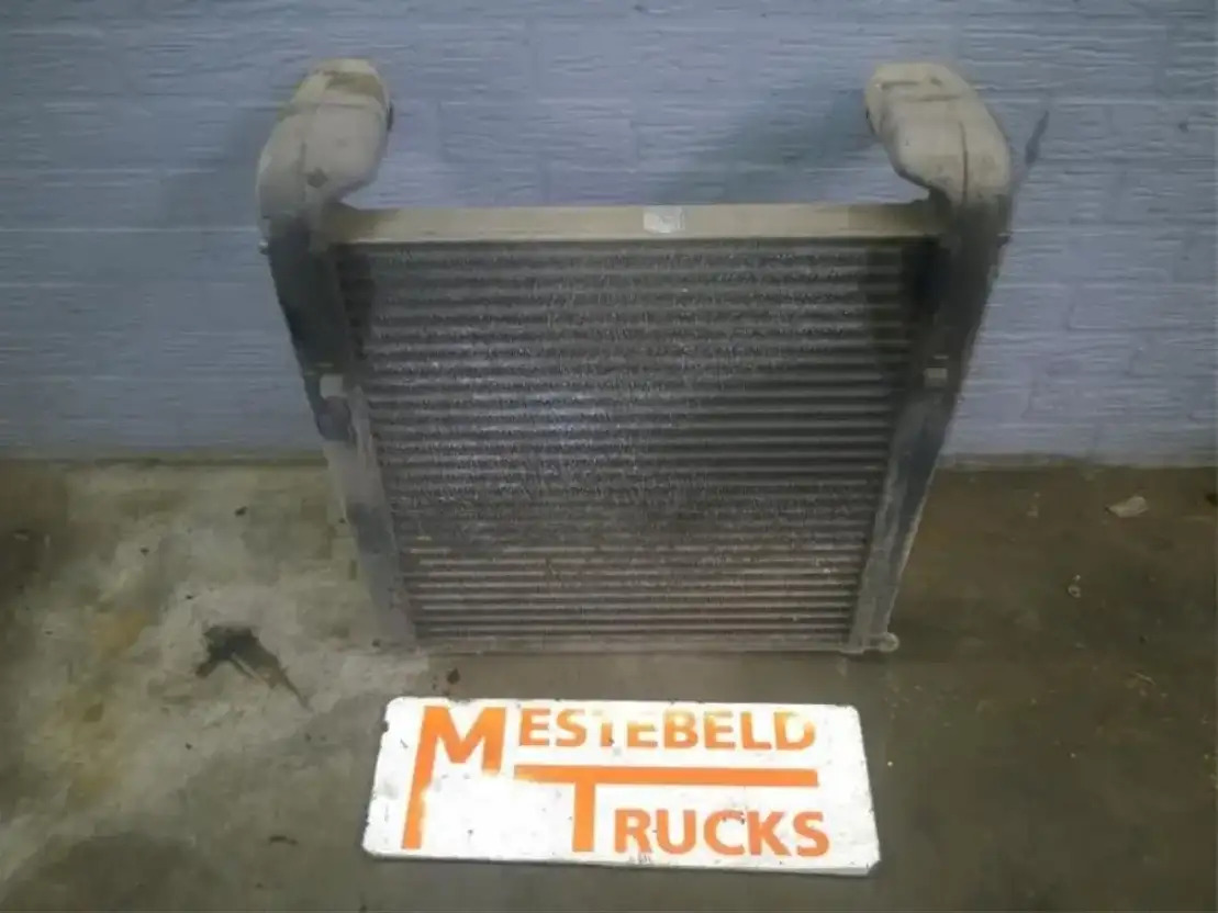 MAN Intercooler L2000 - Cooling system for Truck: picture 2 MAN Intercooler L2000 - Cooling system for Truck: picture 2