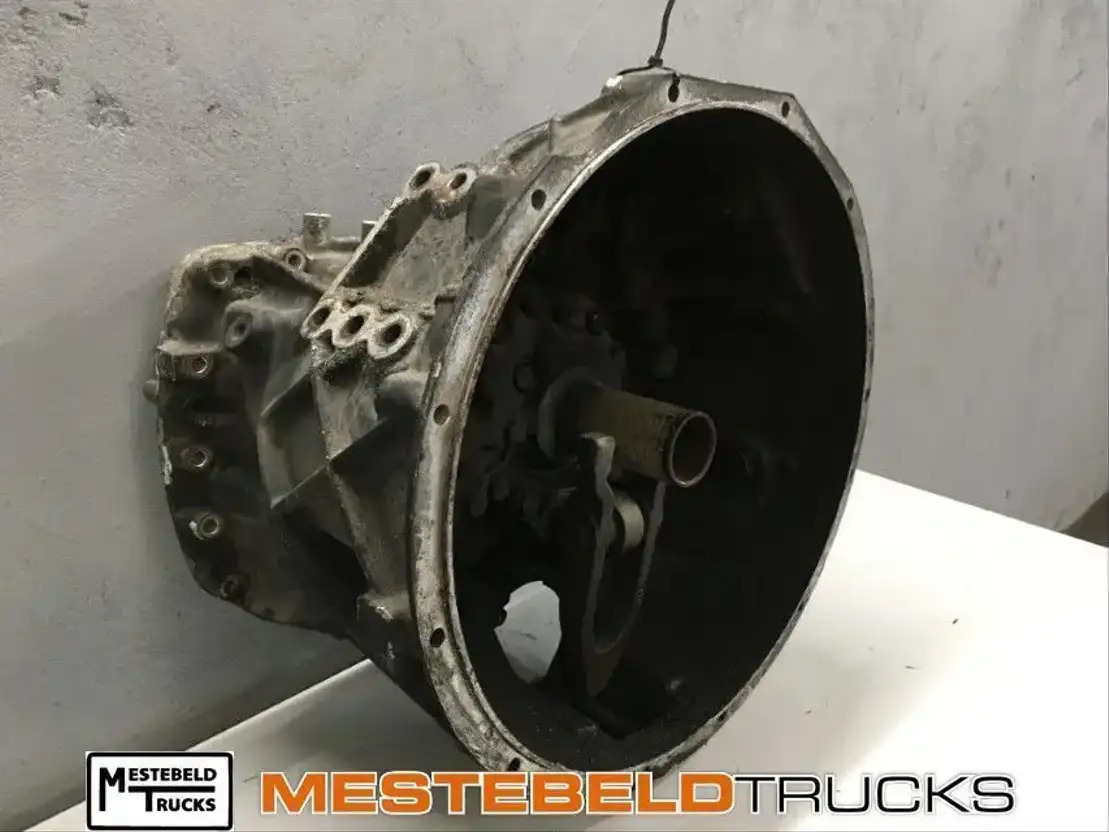 MAN Koppelingshuis 16S151 - Gearbox and parts for Truck: picture 1 MAN Koppelingshuis 16S151 - Gearbox and parts for Truck: picture 1