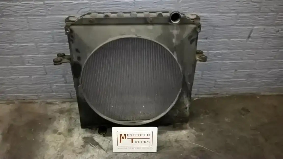 MAN Radiateur - Radiator for Truck: picture 1 MAN Radiateur - Radiator for Truck: picture 1