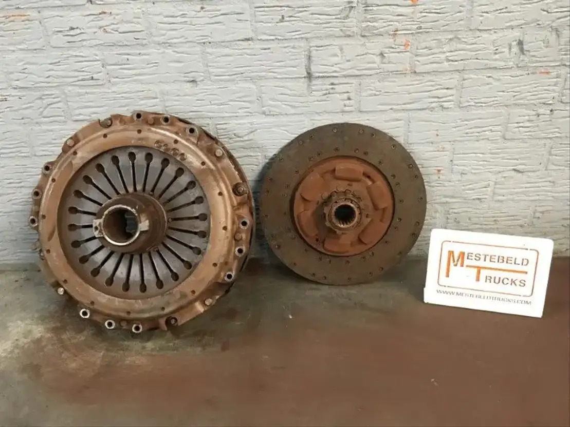 Mercedes-Benz Drukgroep, koppelingsplaat Actros - Clutch and parts for Truck: picture 1 Mercedes-Benz Drukgroep, koppelingsplaat Actros - Clutch and parts for Truck: picture 1