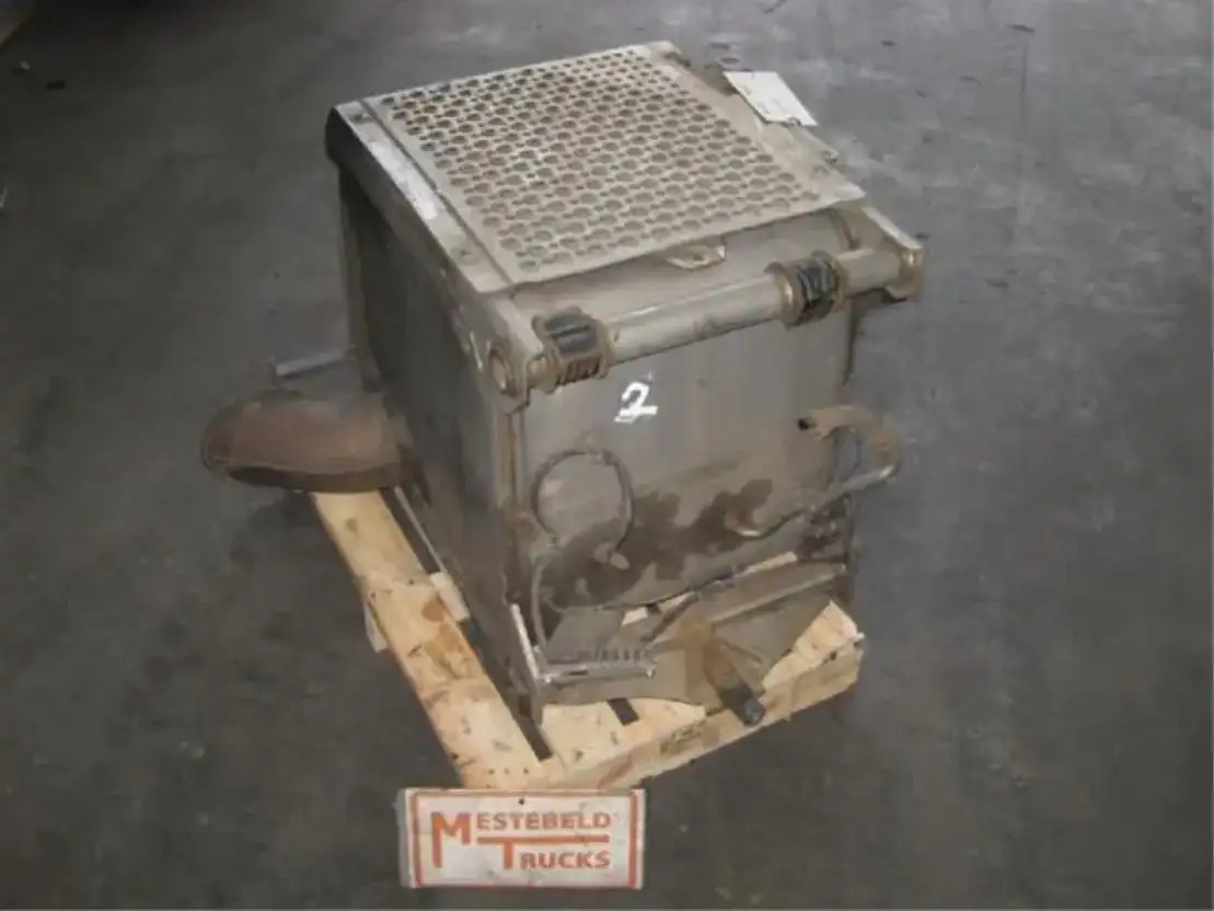 Mercedes-Benz Katalysator Axor - Muffler/ Exhaust system for Truck: picture 1 Mercedes-Benz Katalysator Axor - Muffler/ Exhaust system for Truck: picture 1