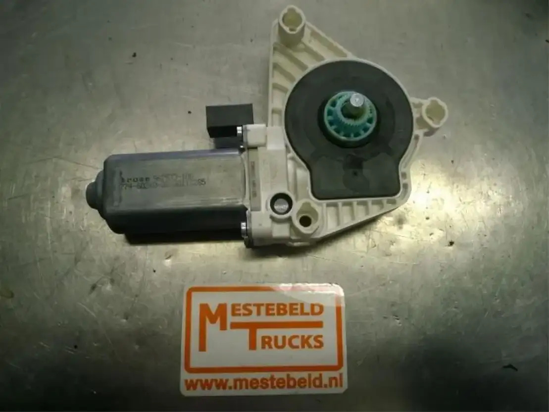 Mercedes-Benz Motor raamemechanisatie - Electrical system for Truck: picture 1 Mercedes-Benz Motor raamemechanisatie - Electrical system for Truck: picture 1
