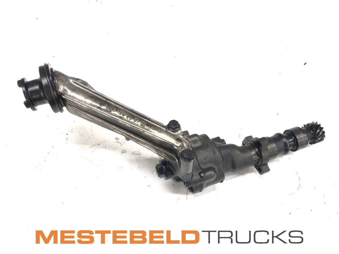 Mercedes-Benz Oliepomp OM 366 - Oil pump for Truck: picture 1 Mercedes-Benz Oliepomp OM 366 - Oil pump for Truck: picture 1