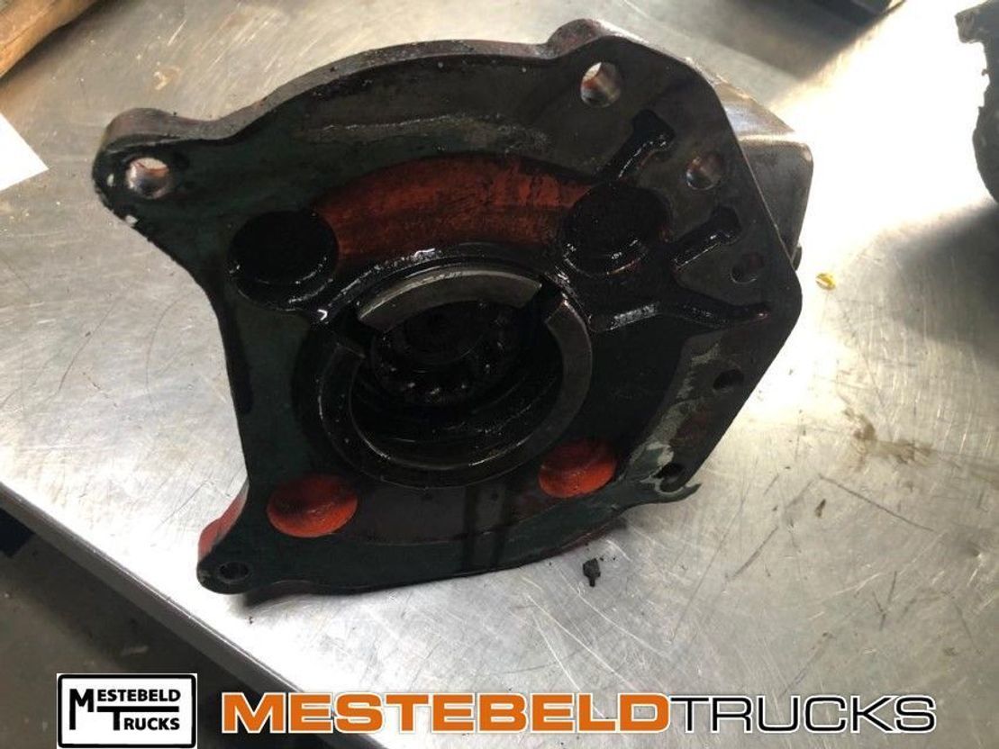 Mercedes-Benz PTO G4-95/6 - Hydraulics for Truck: picture 1 Mercedes-Benz PTO G4-95/6 - Hydraulics for Truck: picture 1
