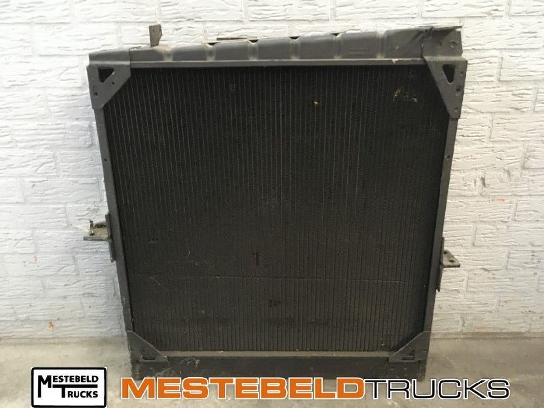 Mercedes-Benz Radiateur - Cooling system for Truck: picture 1 Mercedes-Benz Radiateur - Cooling system for Truck: picture 1