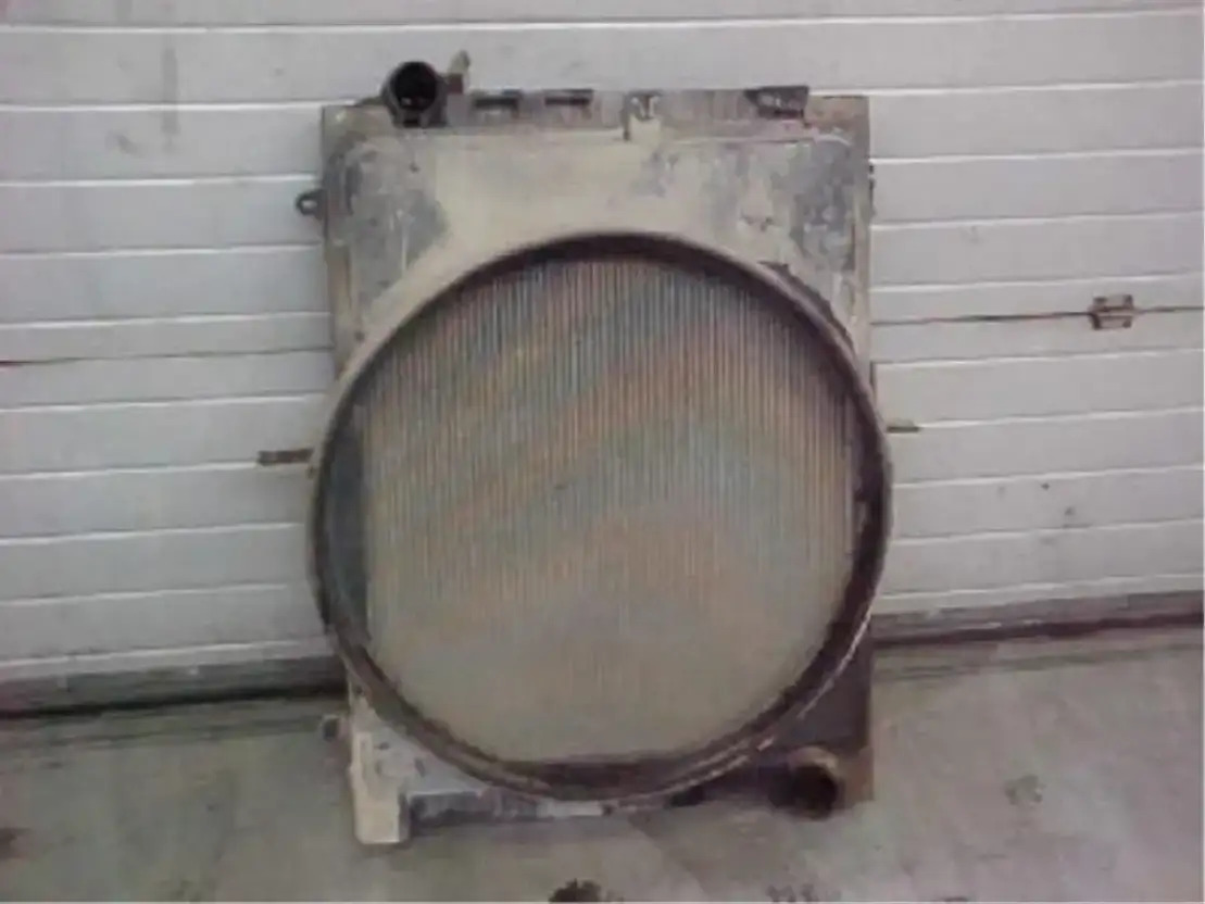 Mercedes-Benz Radiateur - Cooling system for Truck: picture 1 Mercedes-Benz Radiateur - Cooling system for Truck: picture 1