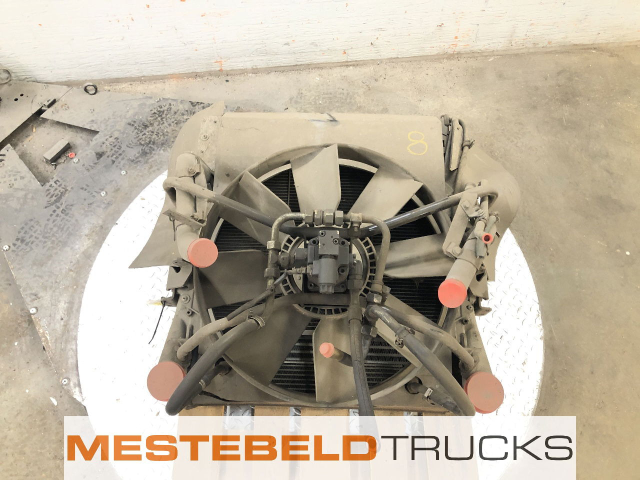 Mercedes-Benz Radiator - Cooling system for Truck: picture 1 Mercedes-Benz Radiator - Cooling system for Truck: picture 1