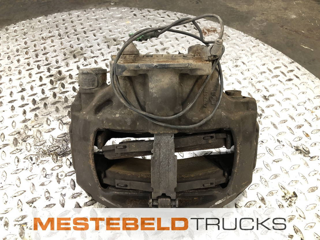 Mercedes-Benz Remklauw rechtsvoor  - Brake parts for Truck: picture 1 Mercedes-Benz Remklauw rechtsvoor  - Brake parts for Truck: picture 1