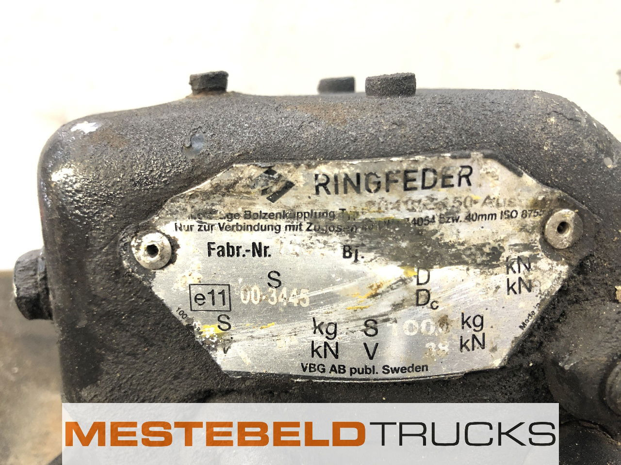 Ringfeder Vangmuilkoppeling 40 mm - Frame/ Chassis for Truck: picture 2 Ringfeder Vangmuilkoppeling 40 mm - Frame/ Chassis for Truck: picture 2