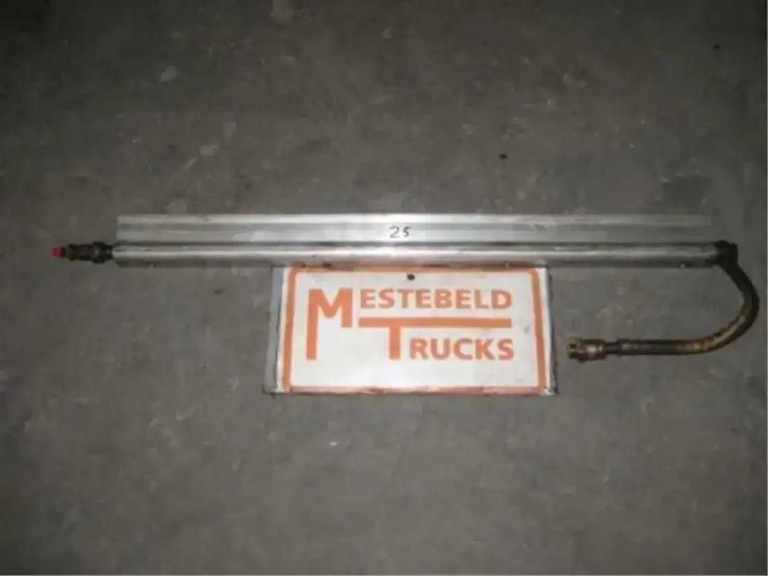 Fuel processing/ Fuel delivery for Truck Scania Brandstofleiding: picture 1