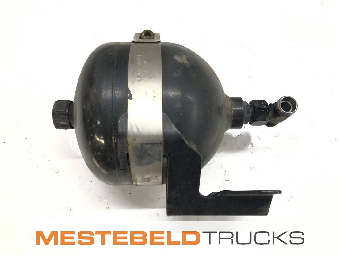 MAN Drukaccumulator - Spare parts for Truck: picture 1 MAN Drukaccumulator - Spare parts for Truck: picture 1