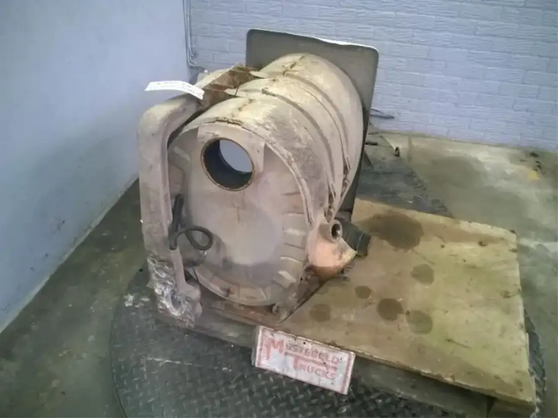 Muffler/ Exhaust system for Truck Volvo Katalysator FH: picture 1