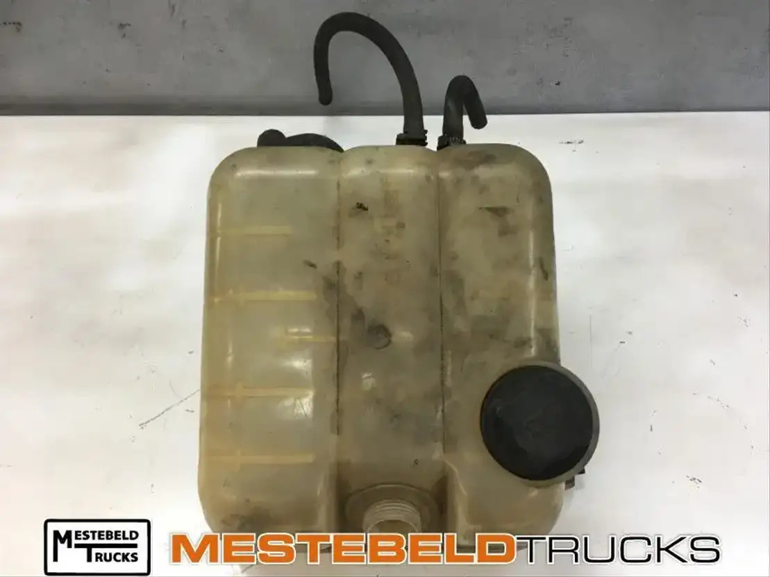 Volvo Koelvloeistofreservoir - Cooling system for Truck: picture 1 Volvo Koelvloeistofreservoir - Cooling system for Truck: picture 1