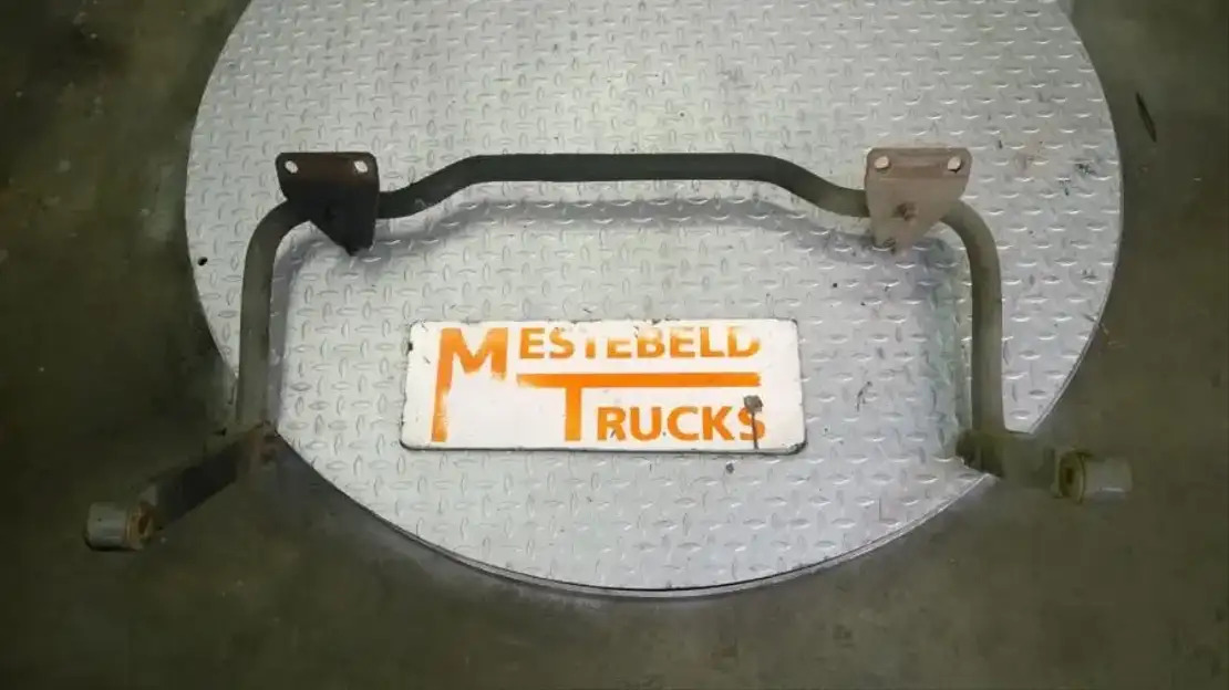Volvo Stabilisatorstang - Front axle for Truck: picture 1 Volvo Stabilisatorstang - Front axle for Truck: picture 1