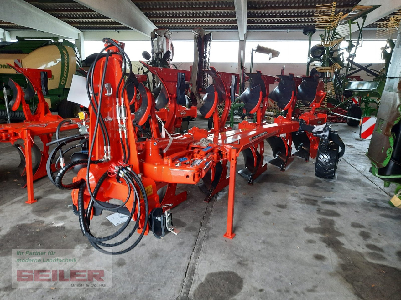 Kuhn Vari-Master 123T LPo 5-Schar - Plow: picture 1 Kuhn Vari-Master 123T LPo 5-Schar - Plow: picture 1