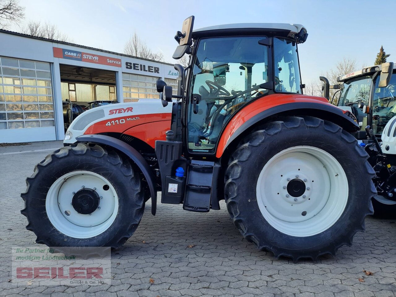 Steyr Multi 4110 - Farm tractor: picture 4 Steyr Multi 4110 - Farm tractor: picture 4