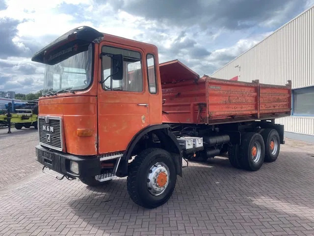 MAN 26.293 6x6 Full steel Kipper - Tipper: picture 3 MAN 26.293 6x6 Full steel Kipper - Tipper: picture 3