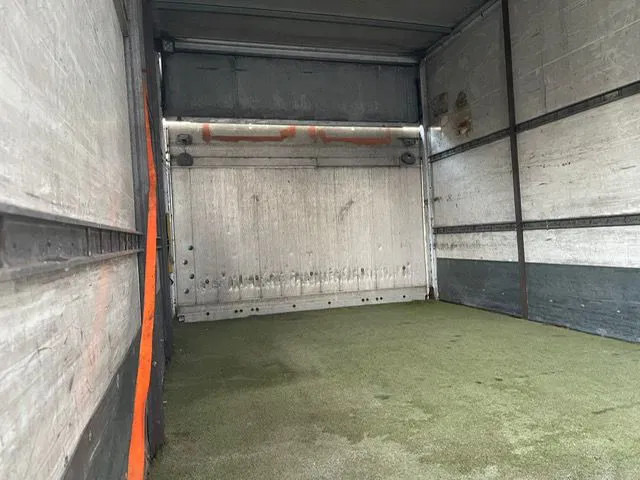 Box truck Mercedes-Benz Atego 818 EURO 3 Full Steel Manual Gear-box NL-Truck: picture 6