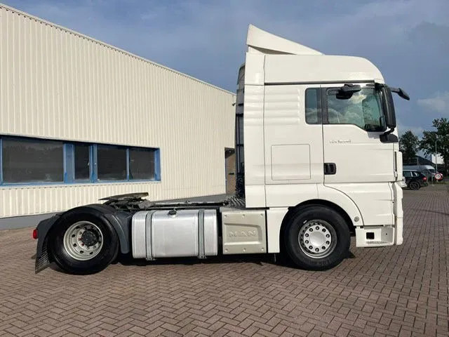 MAN TGX 18.480 Euro 6 Retarder 2 tanks - Tractor unit: picture 2 MAN TGX 18.480 Euro 6 Retarder 2 tanks - Tractor unit: picture 2