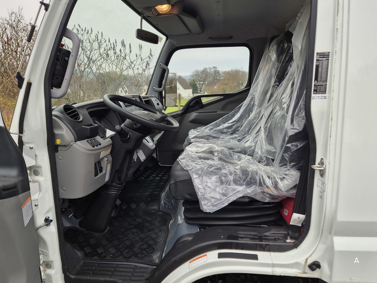 New Hook lift truck FUSO 3C15 Duonic Aut.City Abrollkipper AHK 3.5T: picture 11
